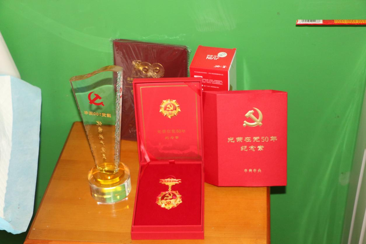 图片关键词