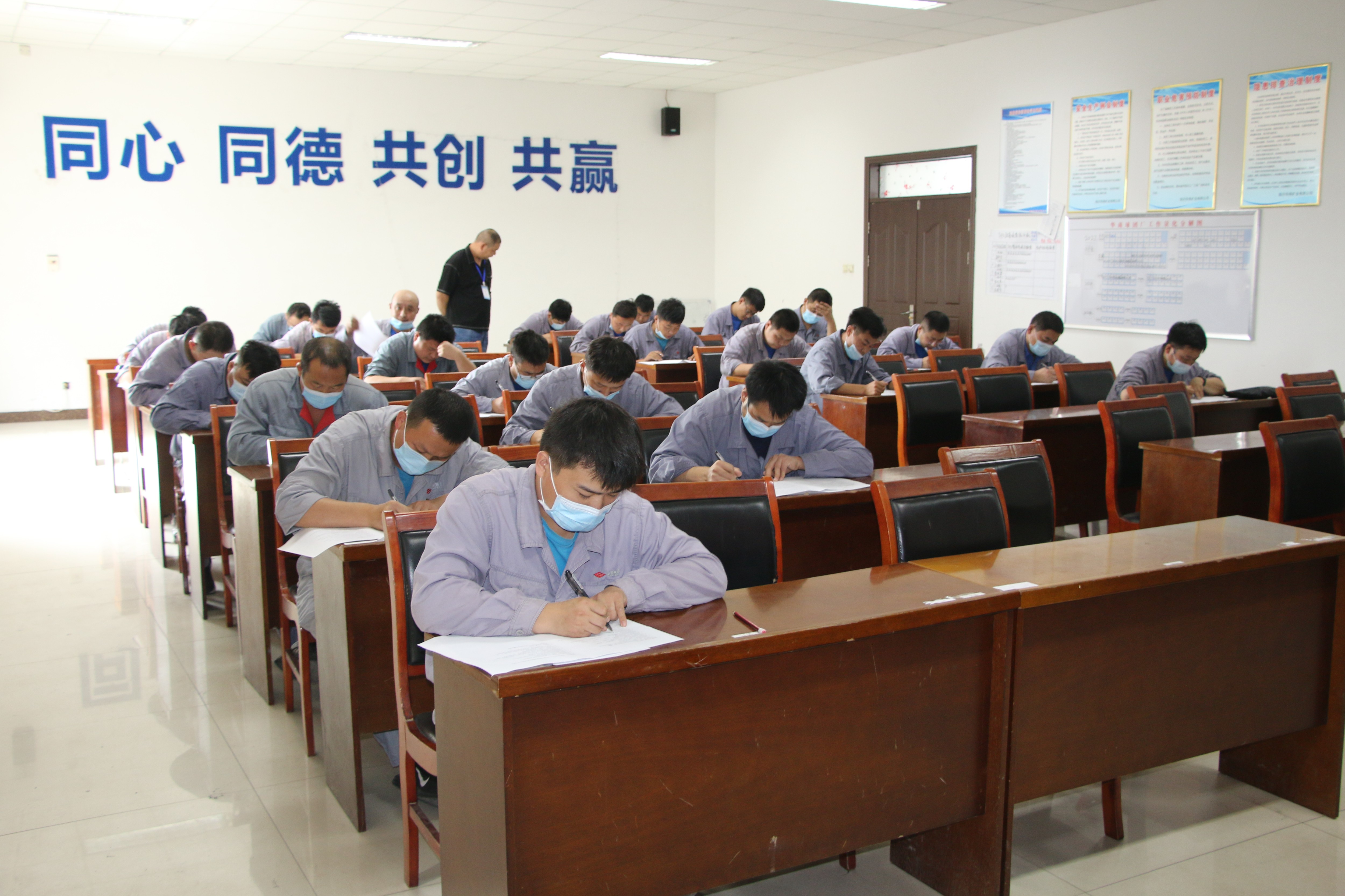 图片关键词