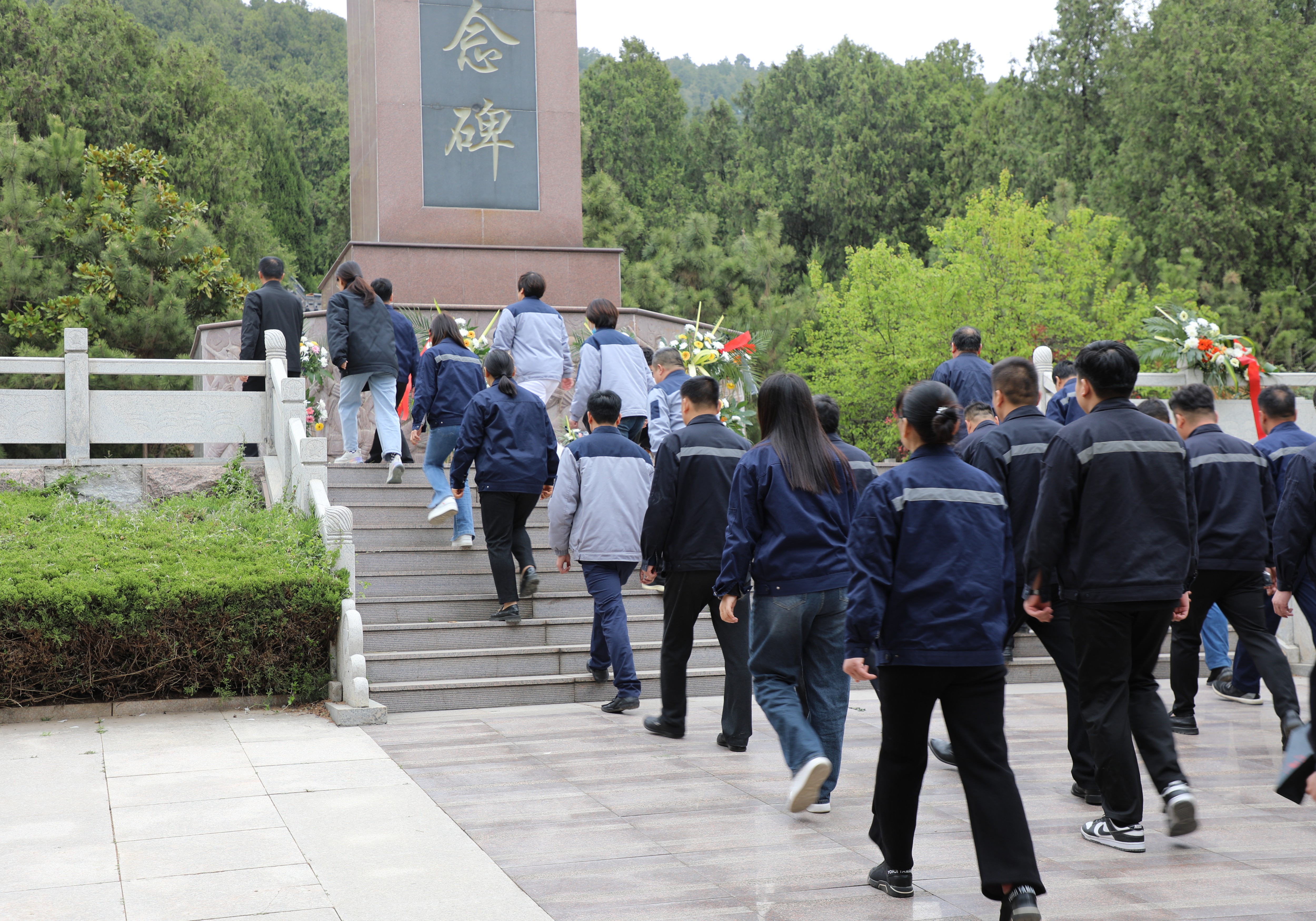 图片关键词