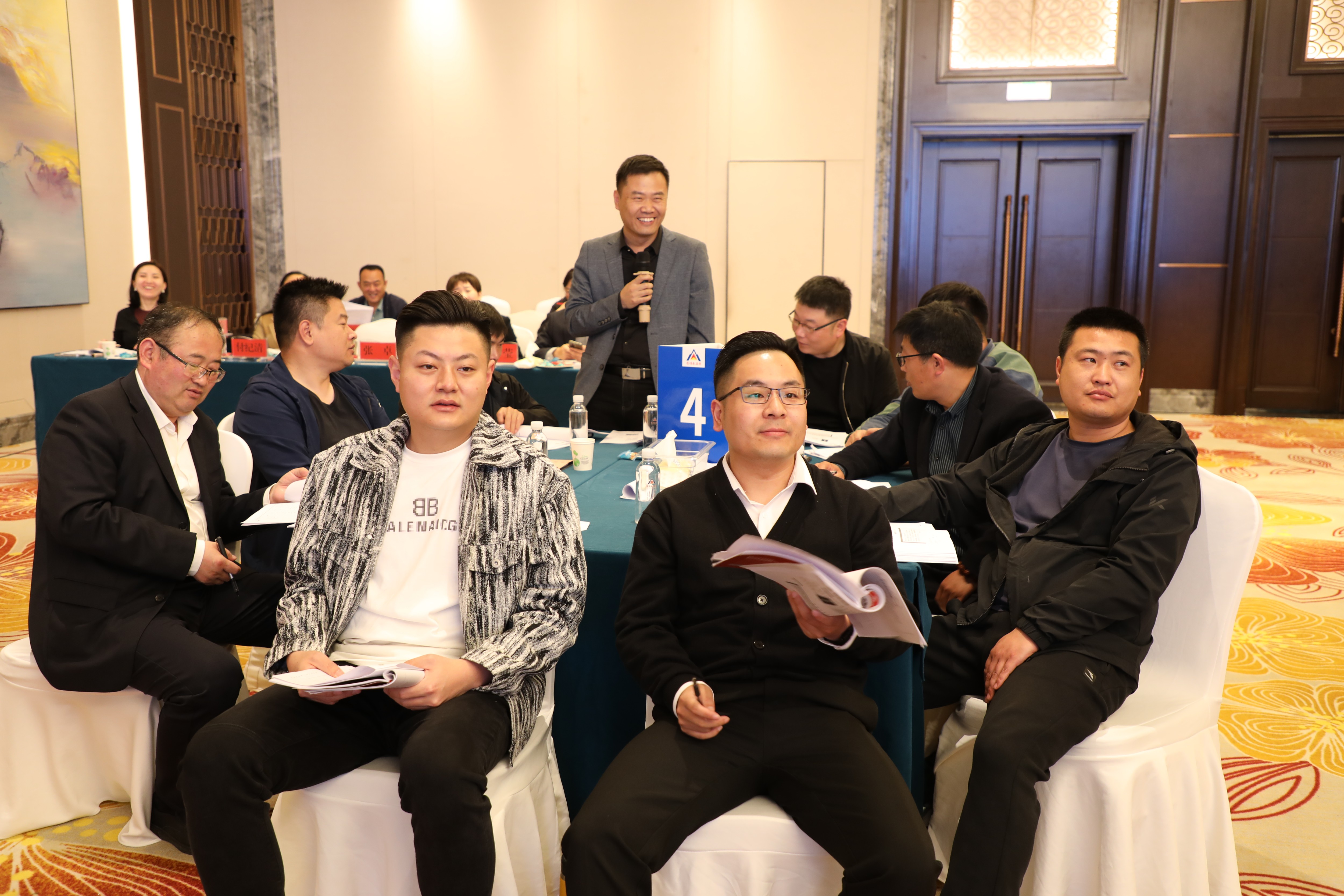 图片关键词