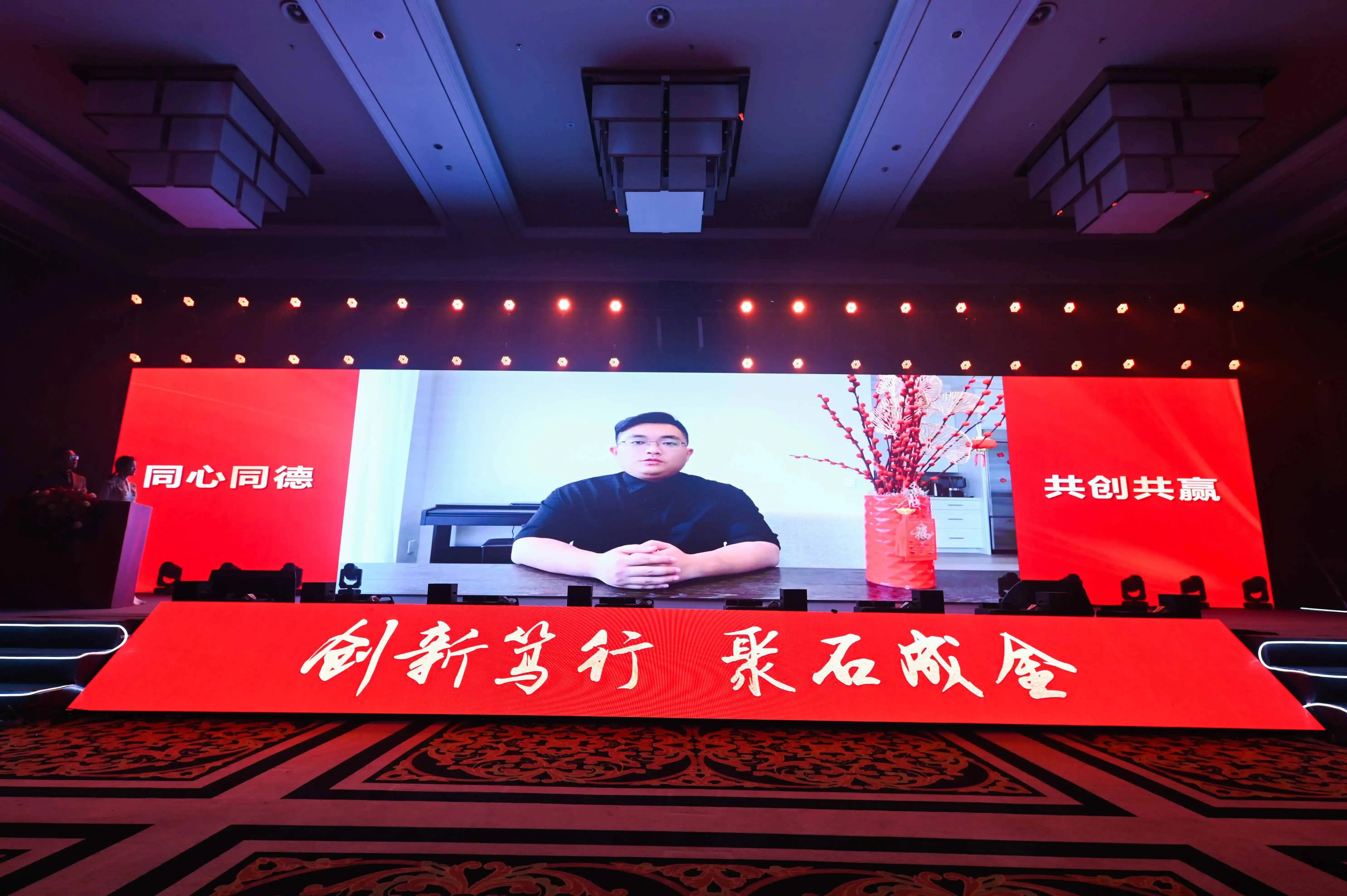图片关键词